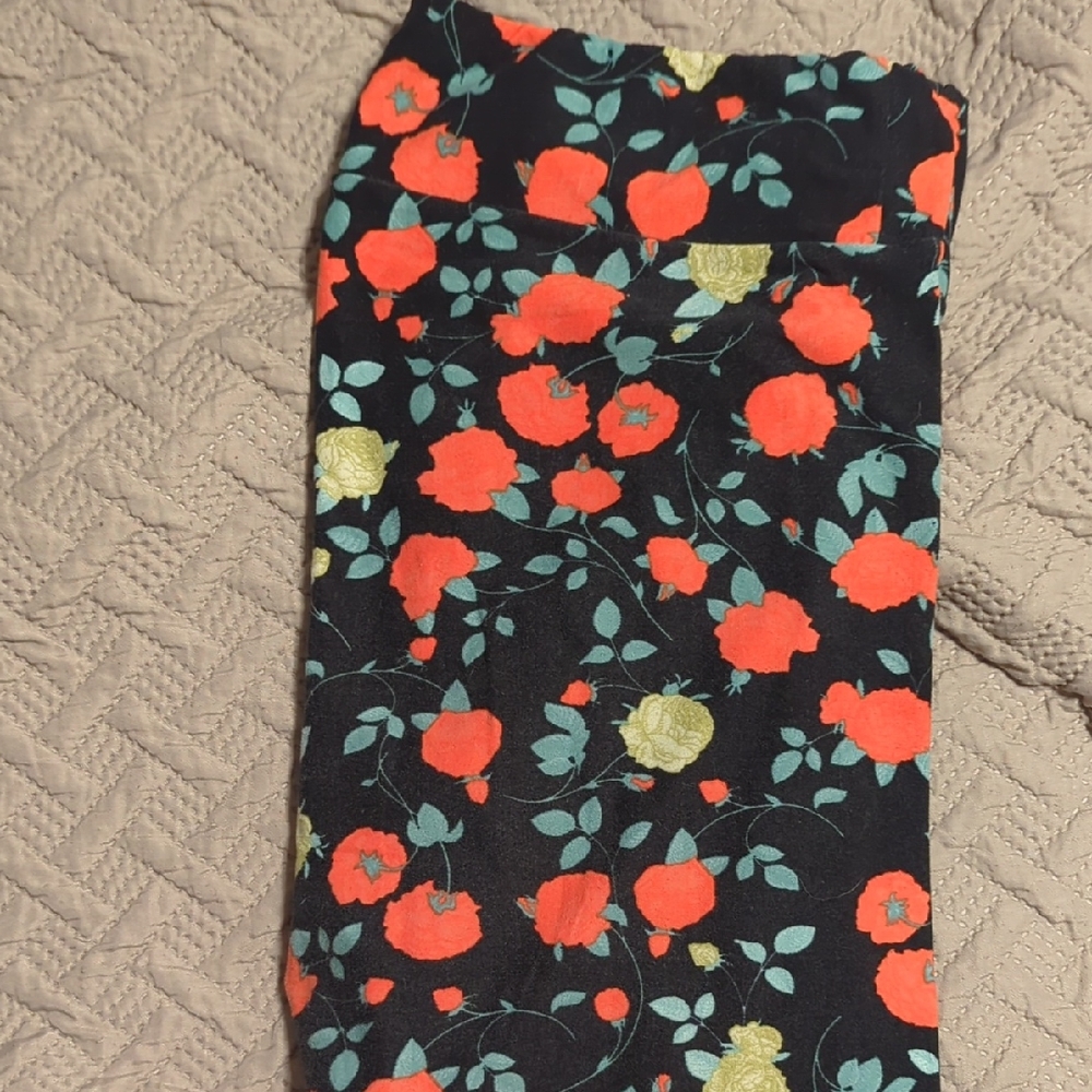 LuLaRoe Black Leggings with Red and Green Floral Design